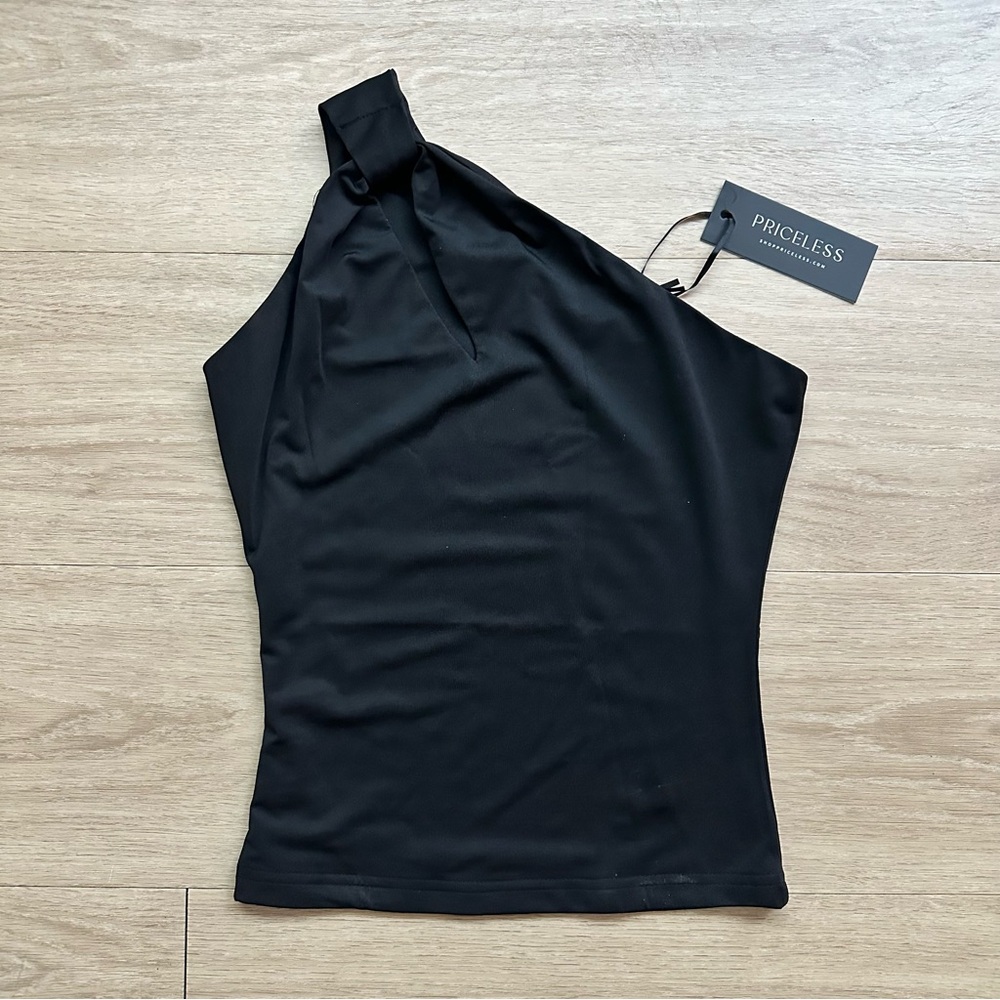 NWT Shop Priceless Black One-Shoulder Top
